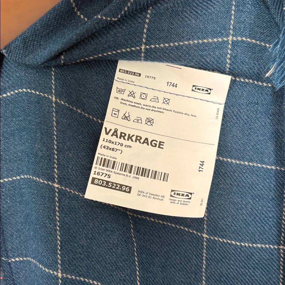 Ikea Varkrage Throw Blanket 43x67”